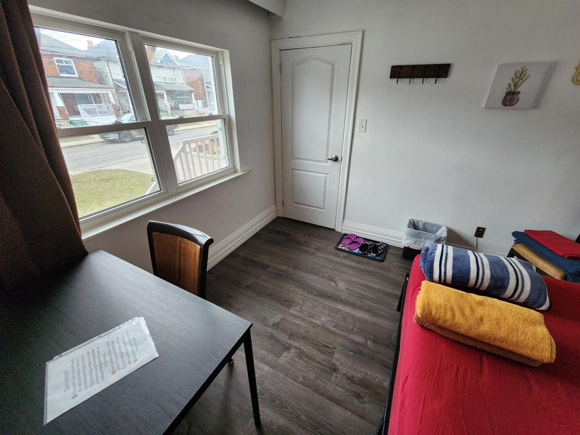 Affordable/Quiet Private Room Toronto Kültér fotó